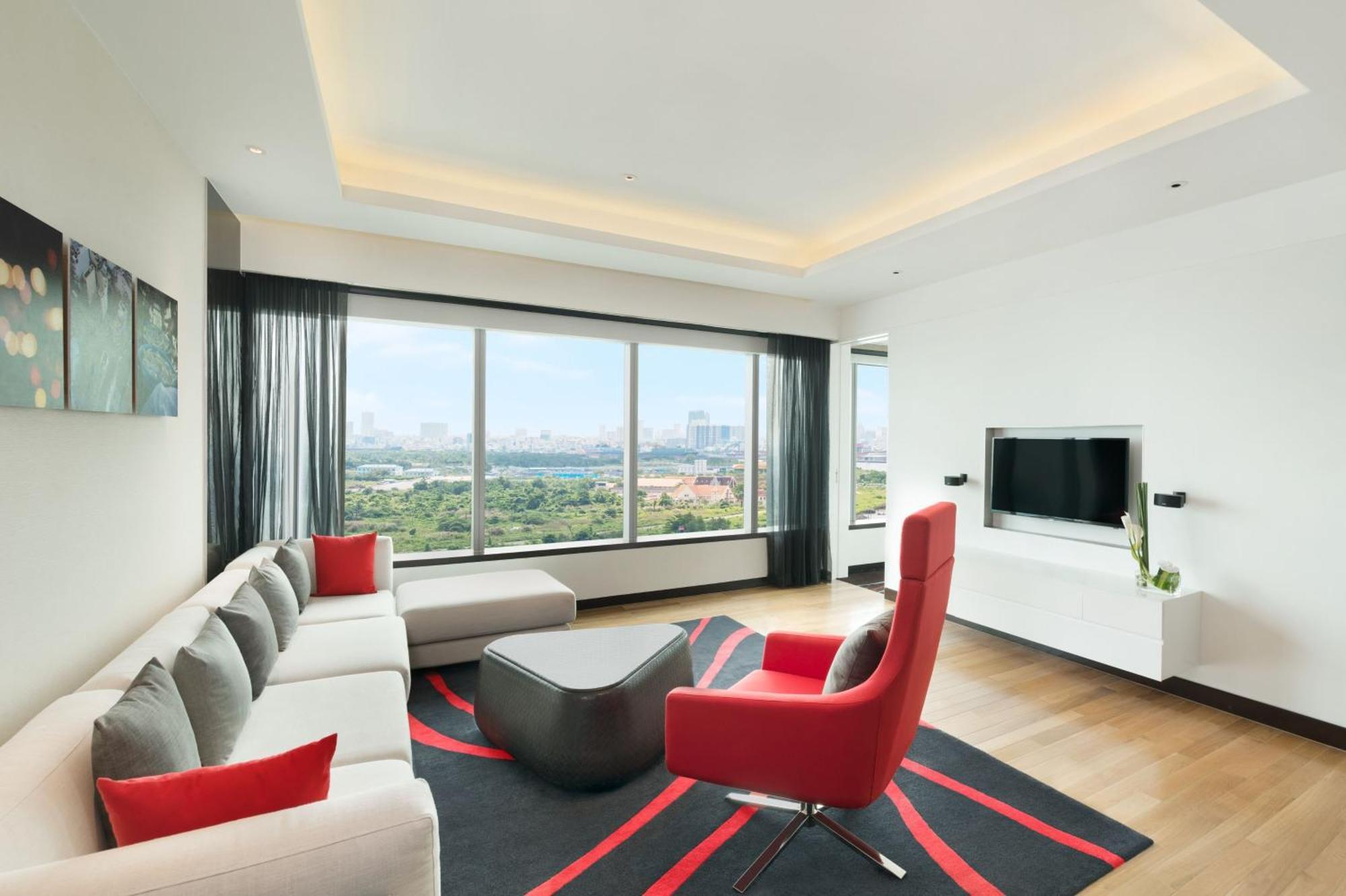 Le Méridien Saigon 5*